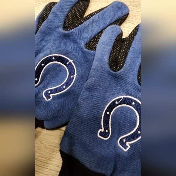 Indianapolis Colts Work Gloves - Picture 3 of 7